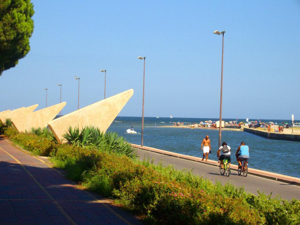 Agenzia Vear - Osti 100 Lido delle Nazioni Exterior foto